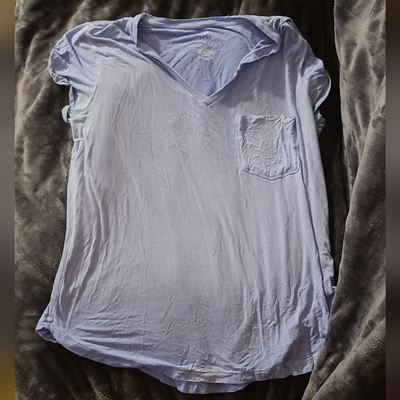 American Eagle Outfitters Tops - Womens American Eagle shirt, size large.